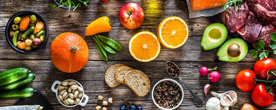 FOOD & BEVERAGES